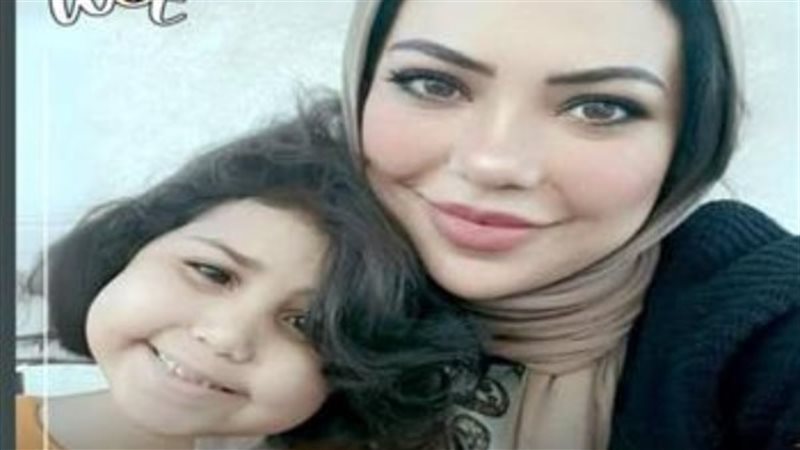 الطفلة المصابة بانحلال