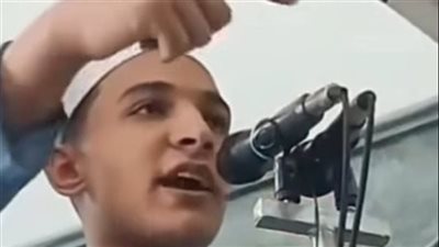 «هالل علينا يوم منيل»..خطيب يثير الجدل بحديث غير لائق عن المولد النبوي