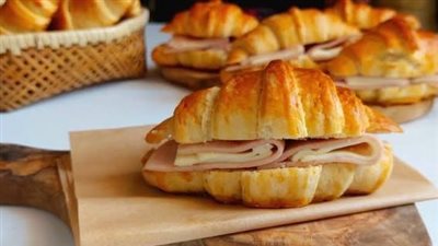 طريقة عمل «ميني كرواسون» منزلي شهي للفطور 