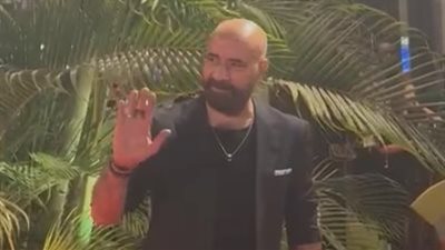 نجوم الكوميديا يتألقون في حفل «دير جيست»