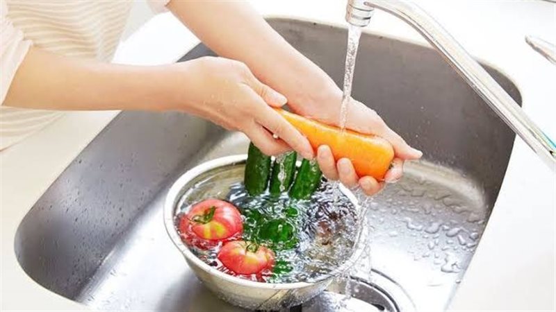 تنظيف الخضروات