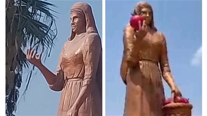تمثال ملكة الفراولة