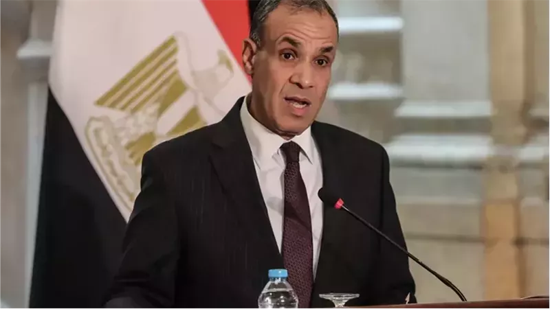 وزير الخارجية بدر