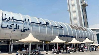 إعفاء المصريين حاملي الجوازات من رسوم الجمارك للهواتف