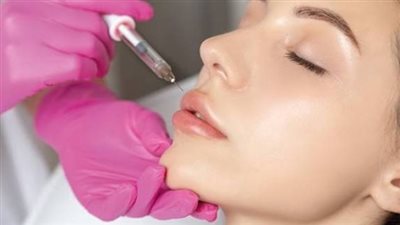 طبيب يحذر .. «عمليات التجميل الوهمية» تسبب فقدان البصر