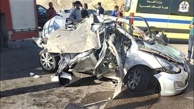 قصوا العربية لاستخراج الجثمان.. تفاصيل حادث تصادم بالتجمع الخامس