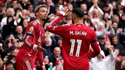 صلاح أساسياً في تشكيل ليفربول أمام مانشستر يونايتد الليلة