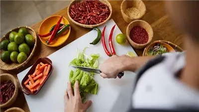 انتبه.. 3 أطعمة تضر معدتك عند تناولها صباحا 