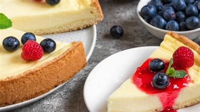 طريقة عمل «تشيز كيك» في البيت مثل المحلات