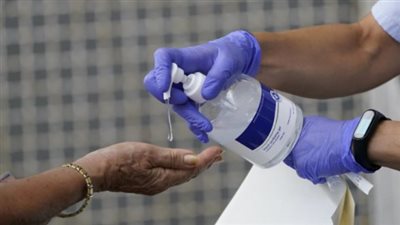 الاتحاد الأوروبي يحقق في مخاطر «معقمات الأيدي» المسرطنة