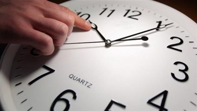 العد التنازلي لبدء تطبيق «التوقيت الشتوي 2025» بمصر