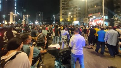 الجيزة تتألق.. شاشاتها تنقل الحدث العالمي بافتتاح المتحف الكبير