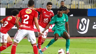 الأهلي يفرط في فوز سهل أمام المصري ويفقد الصدارة