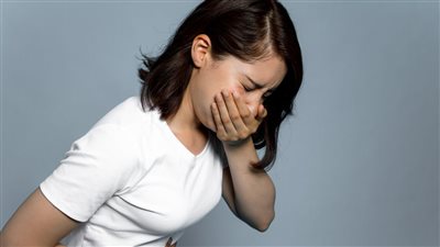 متلازمة القيء المفاجئ وأسبابها العصبية وتأثيرها على الجسم