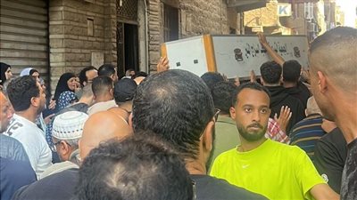 وداع مؤثر للسيناريست أحمد عبد الله من مسجد السراج المنير