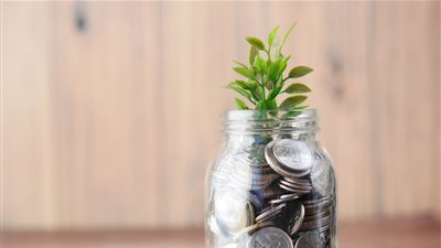 حكم الزكاة في مقدم إيجار الشقق كما توضح الإفتاء