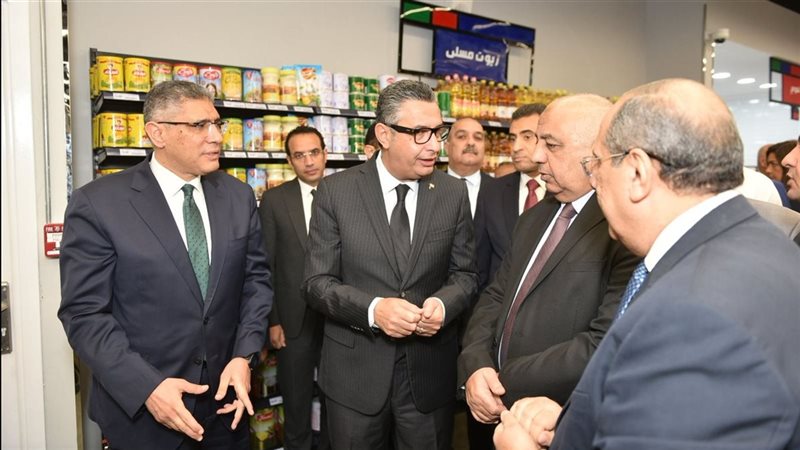 خلال الأفتتاح