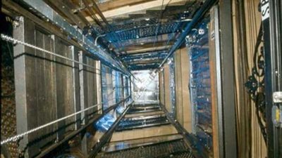 حادث أليم بين الجدار والأسانسير ينهي حياة فتاة بالزيتون