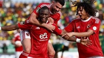 «أنياب حمراء».. الأهلي يضرب الإسماعيلي بثنائية