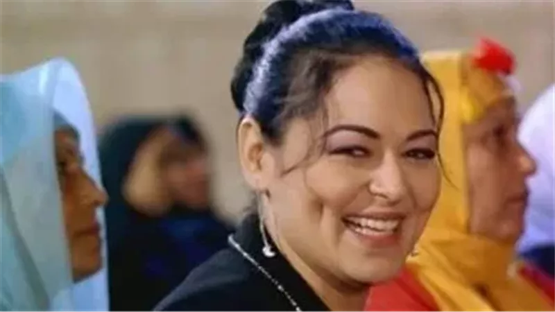 نيفين مندور