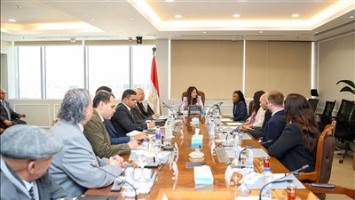وزيرة الإسكان تستقبل وفدًا من البنك الدولي لبحث تعزيز أوجه التعاون المستقبلية