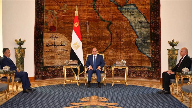 فخامة الرئيس عبد